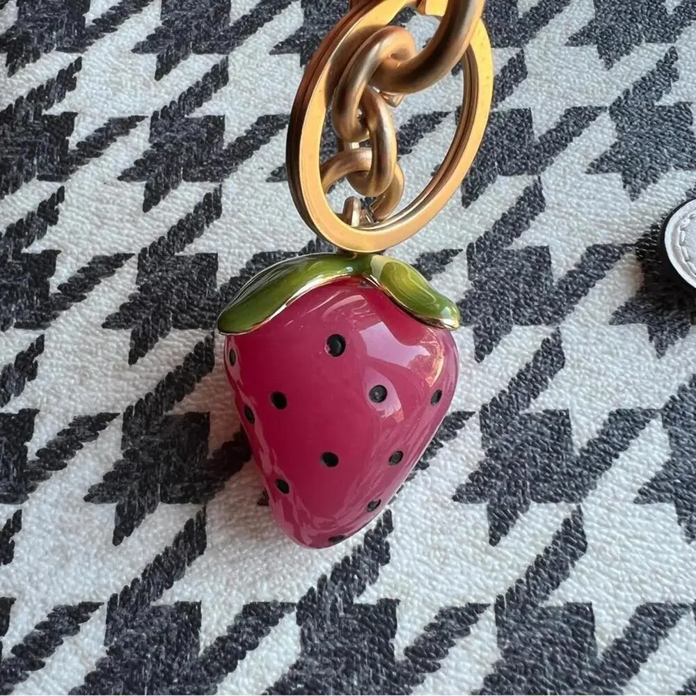 🆕 Strawberry Bag Charm Pink Brass Clip Keychain Key Carabiner Fruit Handbag